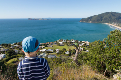 Blick vom Mount Paku - auf dem Parkplatz steht das Wohnmobil