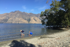 Baden im doch eher kalten See