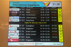 Doch besser wieder nach Johannesburg? Der Flug ist wenigstens pünktlich