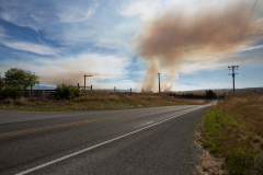 Schon wieder Buschfeuer? Nein, da brennt nur einer sein Feld ab