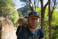 in den Schlaf geschaukelt