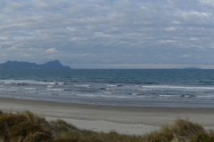 Uretiti Beach mit Blick auf die Whangarei Heads