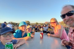 Im-roten-Herz-Australiens-100